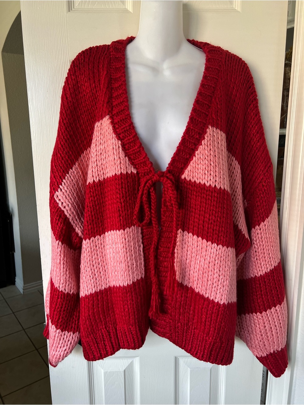 NWT Baevely Red & Pink Striped Tie-Front Chunky Knit Sweater